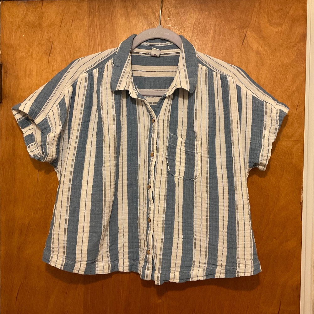 Old Navy Women’s Short Sleeve Blouse Sz XS Blue White Stripes Cotton Casual Top